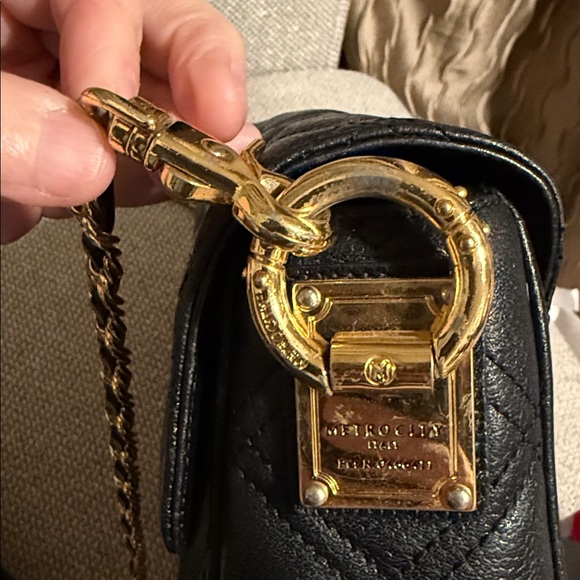 Bundle ONLY Metrocity Black Quilted Leather Crossbody Bag with Gold Details - Picture 6 of 17